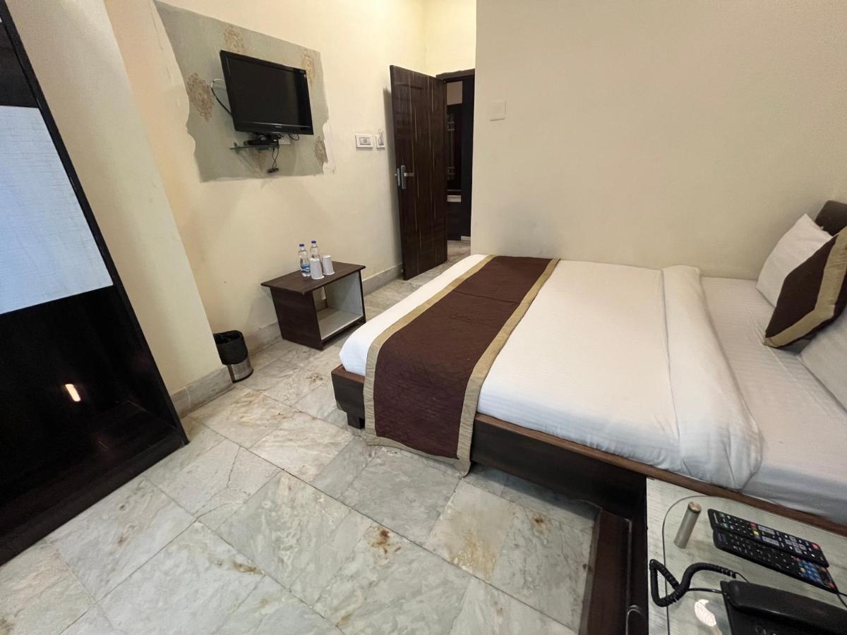Hotel Raj Vilas Udaipur Kültér fotó