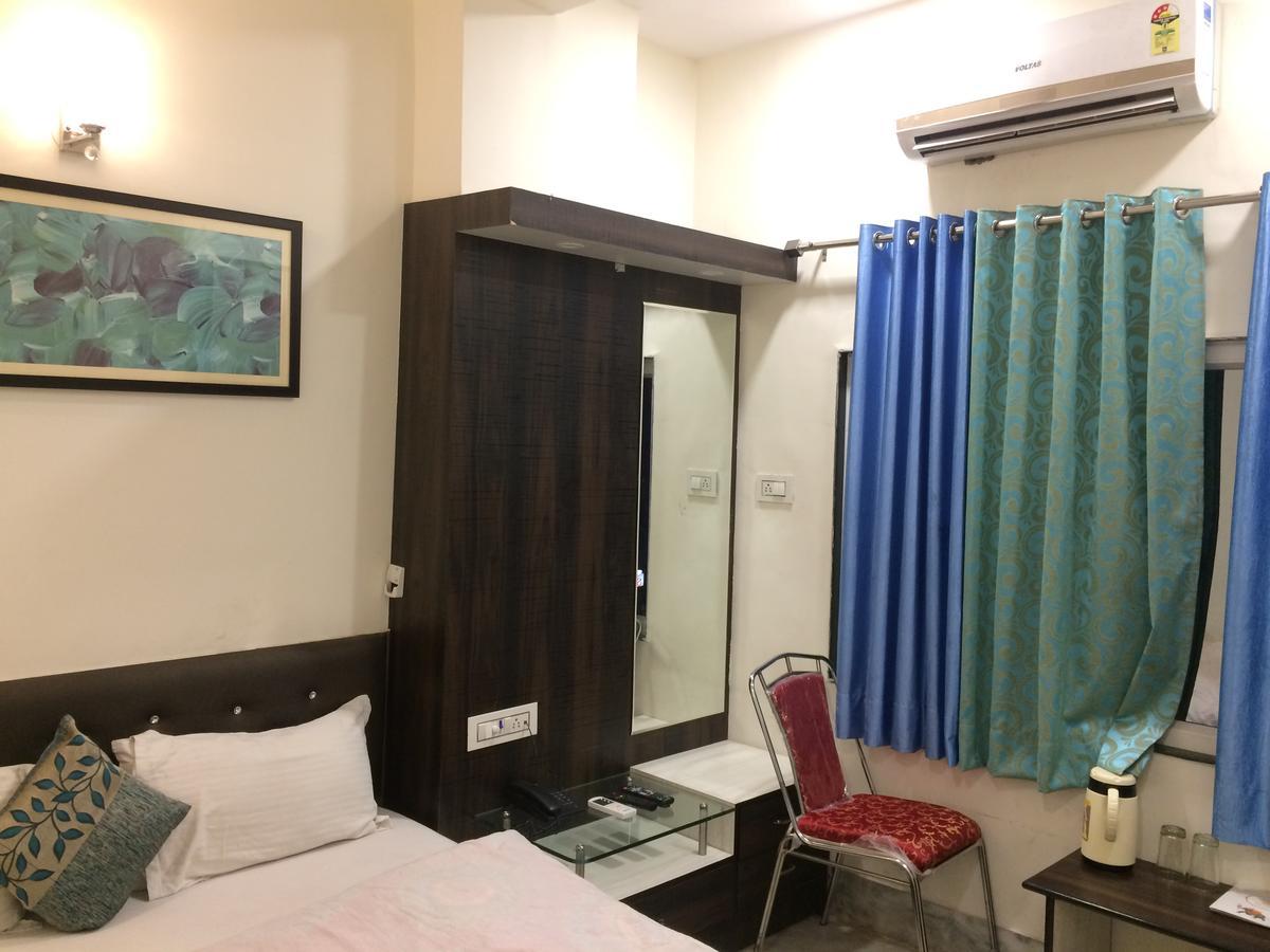 Hotel Raj Vilas Udaipur Kültér fotó