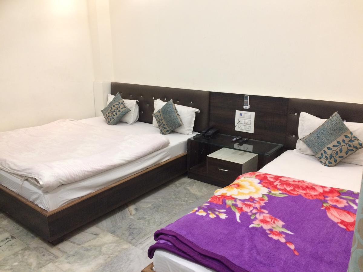Hotel Raj Vilas Udaipur Kültér fotó